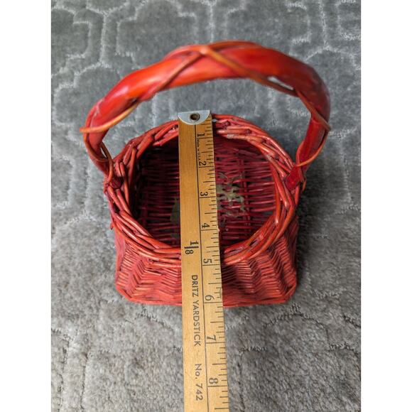 CHRISTMAS Red Woven Wicker BASKET 9.5" round top square bottom holiday decor - Picture 8 of 9
